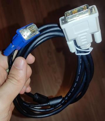 DVI - VGA (male-male) kabel 2 meter beschikbaar voor biedingen
