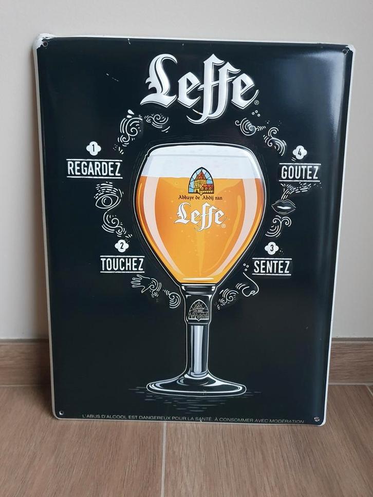 Panneau d'affichage en métal - Leffe -, Collections, Marques de bière, Utilisé, Panneau, Plaque ou Plaquette publicitaire, Leffe