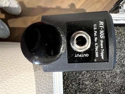 Acoustic drum trigger set Roland RT-10 + case, Muziek en Instrumenten, Drumstellen en Slagwerk, Gebruikt, Roland, Elektronisch
