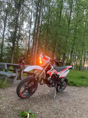 Beta rr 50, Fietsen en Brommers, Brommers | Crossbrommers, 6 versnellingen, Ophalen of Verzenden, Zo goed als nieuw, 50 cc