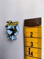 Vintage Pins, 25 dezelfde pins Zorro, Figuurtje, Ophalen of Verzenden, Speldje of Pin, Zo goed als nieuw