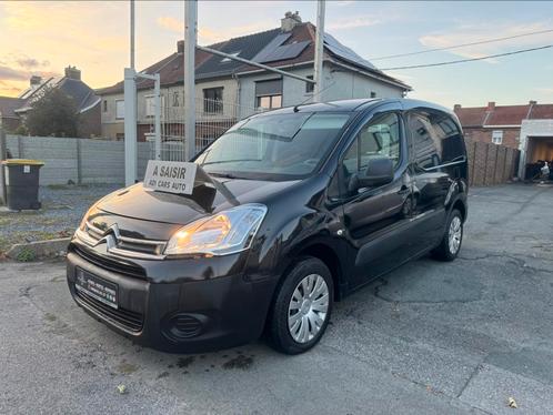 Citroen berlingo 1.6 diesel 2013 euro 5 230.000km 3 places, Auto's, Citroën, Bedrijf, Berlingo, Centrale vergrendeling, Diesel