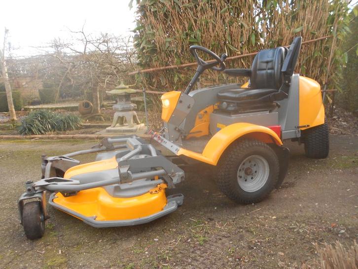 Prof. zitmaaier Stiga Titan 20B DIESEL met ALLE opties 4X4 !, Jardin & Terrasse, Tondeuses autoportées, Comme neuf, 120 cm ou plus