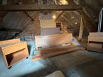 Bed 1m80 x 2m met 2 passende nachtkastjes in goede staat., Huis en Inrichting, Slaapkamer | Bedden, Ophalen, Gebruikt, Overige kleuren