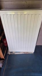 Radson wandradiator, Doe-het-zelf en Bouw, Verwarming en Radiatoren, Ophalen, Zo goed als nieuw, Radiator