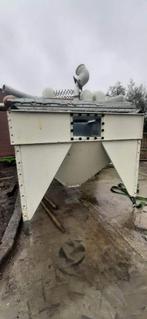 Trèmie, Enlèvement, Comme neuf