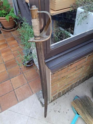 Sabre - épée ancienne, Enlèvement, Armée de terre, Épée ou sabre