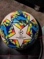 Championsleague bal 18/19 met handtekening, Ophalen, Zo goed als nieuw