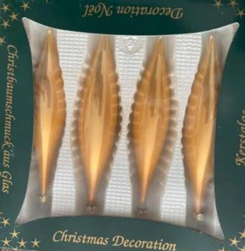 Kerstgerief /  zeer groot lot     beschikbaar voor biedingen