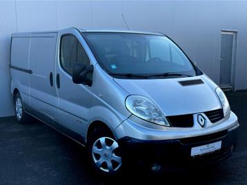 Renault Trafic • 2.5DCI • 02/2010 • doubledoor  beschikbaar voor biedingen