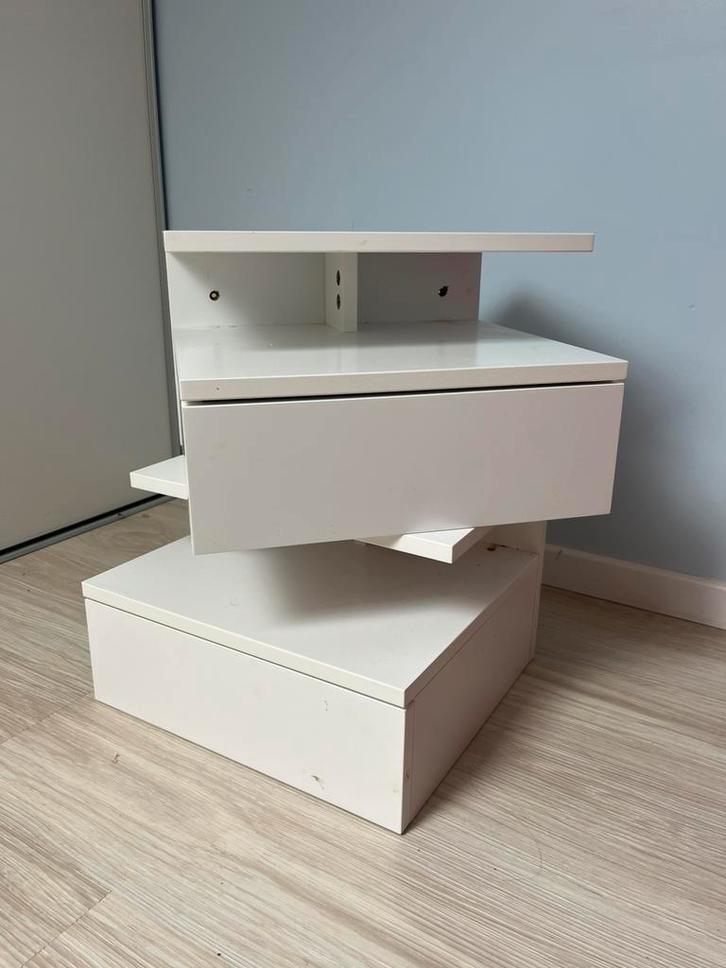 Wandnachtkastjes met lade - wit, Huis en Inrichting, Slaapkamer | Nachtkastjes, Zo goed als nieuw, Minder dan 55 cm, Minder dan 45 cm