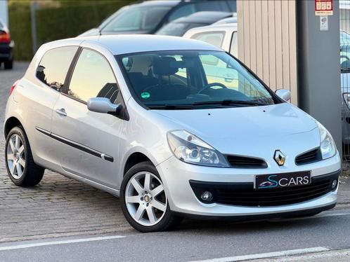 Renault Clio 1.6i ** 046.000 km ** Automaat ** Airco, Auto's, Renault, Bedrijf, Te koop, Clio, ABS, Airconditioning, Alarm, Bluetooth