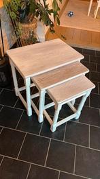 Landelijke bijzettafeltjes (set van 3), Ophalen, Gebruikt, Rechthoekig, Hout