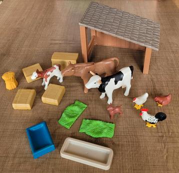 Playmobil dierenstal + boerderijdieren + toebehoren beschikbaar voor biedingen