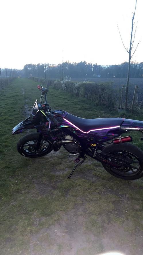 Derbi senda xtreme 2021, Fietsen en Brommers, Brommers | Derbi, Zo goed als nieuw, Klasse B (45 km/u), Ophalen