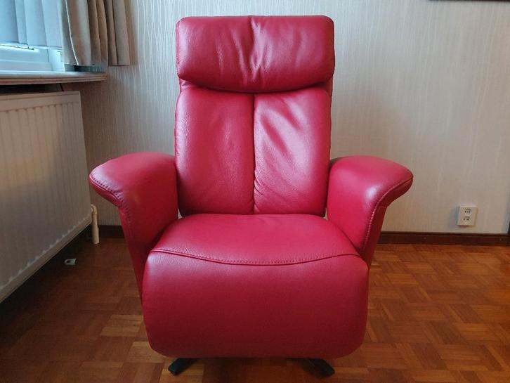 Elektrische relaxzetel - leer - bordeauxrood, Huis en Inrichting, Fauteuils, Zo goed als nieuw, Leer, Ophalen