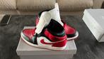 Jordan 1 mid Alternate bred maat 44, Kleding | Heren, Schoenen, Ophalen, Zo goed als nieuw