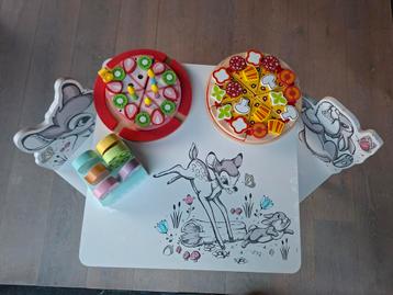  Bambi & Stampertje Kindertafeltje + 2 Stoeltjes 
 beschikbaar voor biedingen