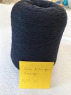 Donkerblauwe wollen kegel nr. 1 (600 g)., Ophalen of Verzenden