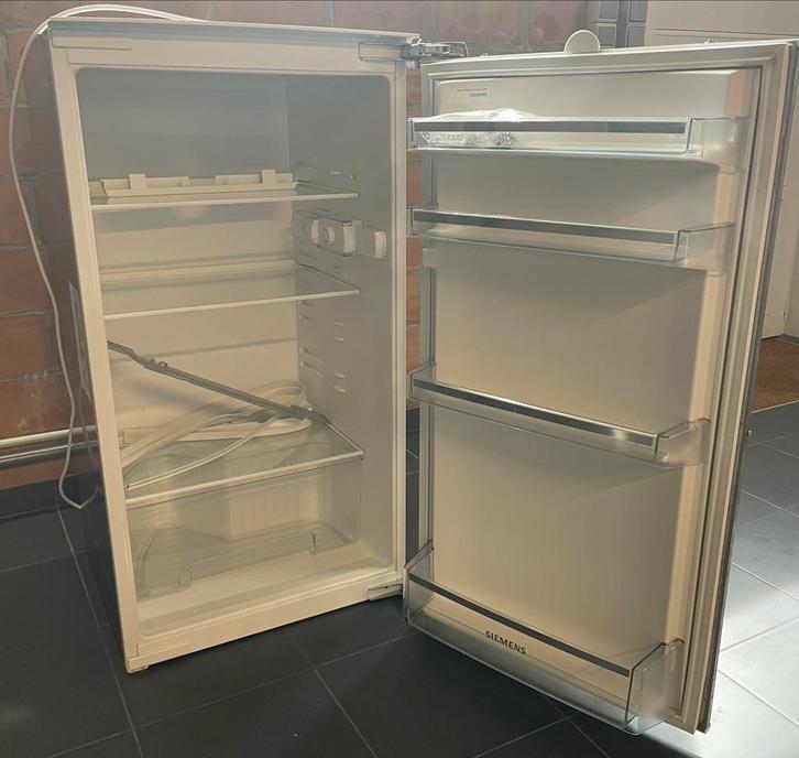 Inbouw frigo Siemens  KI20RV60/01, Elektronische apparatuur, Koelkasten en IJskasten, Zo goed als nieuw, Ophalen