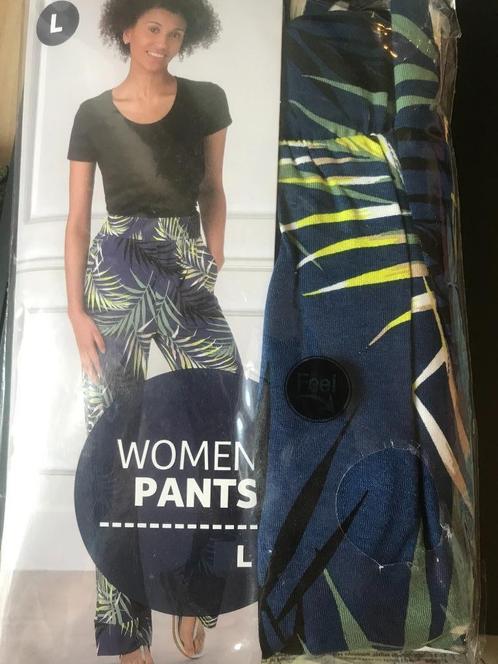 Nieuwe soepele broek Large, met tropische jungleprint, Vêtements | Femmes, Culottes & Pantalons, Neuf, Taille 42/44 (L), Bleu