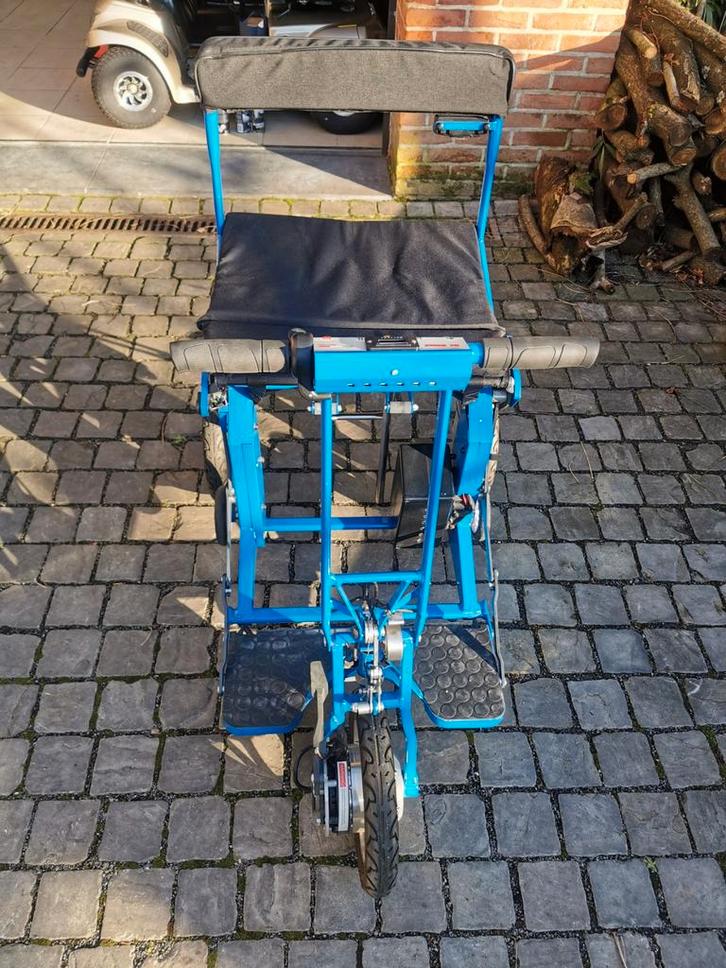 Scootmobiel opvouwbare Di blasi perfect staat info0488826971, Diversen, Rolstoelen, Zo goed als nieuw, Elektrische rolstoel, Inklapbaar