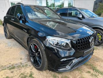 Mercedes-Benz AMG GLC63s 4-MATİC ‘lichte vracht’ Full Option, Auto's, Mercedes-Benz, Automaat, https://public.car-pass.be/vhr/469ee1ad-a1a9-40d9-b3ba-c7567023dc72