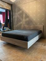 Mooi houten bed 160x200 + lattenbodem + matras 22cm, Ophalen