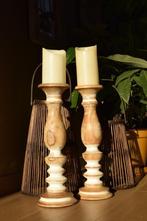 2 kandelaars vintage look, Ophalen of Verzenden, Zo goed als nieuw, Kandelaar, Hout