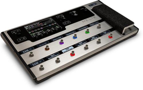 Line 6 Helix Floor Limited Edition Platinum, Muziek en Instrumenten, Effecten, Zo goed als nieuw, Chorus, Delay of Echo, Distortion, Overdrive of Fuzz