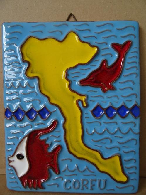Aardewerk reliëf Griekenland reliëf Corfu wandbord 2008, Antiek en Kunst, Curiosa en Brocante, Ophalen of Verzenden