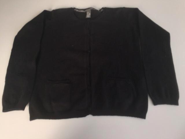 Zwart vestje maat 122., Kinderen en Baby's, Kinderkleding | Maat 122, Zo goed als nieuw, Meisje, Trui of Vest, Ophalen of Verzenden