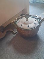 Vintage houtkachel, luchtbevochtiger of een potpourri in c, Huis en Inrichting, Keuken | Potten en Pannen, Ophalen