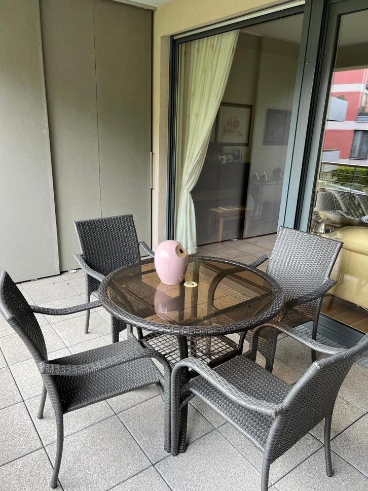 Salon de Jardin ou de balcon, Tuin en Terras, Tuinsets en Loungesets, Zo goed als nieuw, Tuinset, Kunststof, 4 zitplaatsen, Eettafel