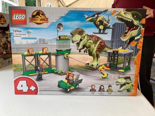 LEGO, thème JURASSIC WORLD, Boîtes à vendre,, Hobby & Loisirs créatifs, Hobby & Loisirs Autre, Neuf, Enlèvement ou Envoi