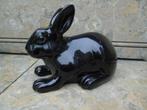 statue lapin coucher laqué noir brillant ... nouveau !, Jardin & Terrasse, Statues de jardin, Animal, Synthétique, Enlèvement ou Envoi