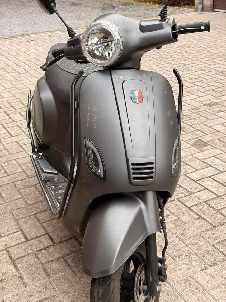 Gts toscana A klasse, Fietsen en Brommers, Snorfietsen en Snorscooters, Zo goed als nieuw, Ophalen