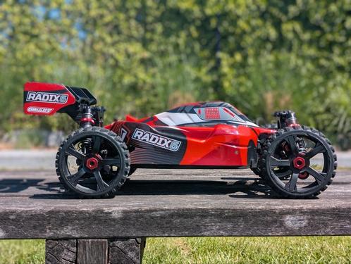 Radix 6S brushless - Team Corally, Hobby en Vrije tijd, Modelbouw | Radiografisch | Auto's, Gebruikt, Auto offroad, Elektro, Schaal 1:8