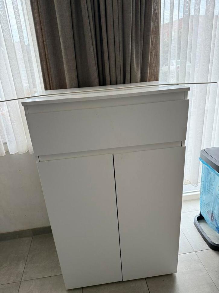 Ladekast te renoveren staat in Nazareth., Huis en Inrichting, Kasten | Ladekasten, Gebruikt, Ophalen