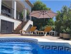 Last minute villa + prive zwembad (9 p.) te huur Costa Brava, Vakantie, 4 of meer slaapkamers, In bergen of heuvels, Costa Brava