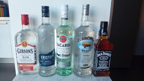 Quelques bouteilles d'alcool diverses reste d'une soirée, Diversen, Levensmiddelen, Ophalen