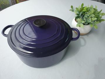 Cocotte en fonte émaillée « Le Creuset » 26 cm - état neuf beschikbaar voor biedingen
