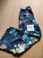 The Nev losse broek blauw-bloemen  maat 152, Kinderen en Baby's, Kinderkleding | Maat 152, Meisje, Gebruikt, Ophalen of Verzenden