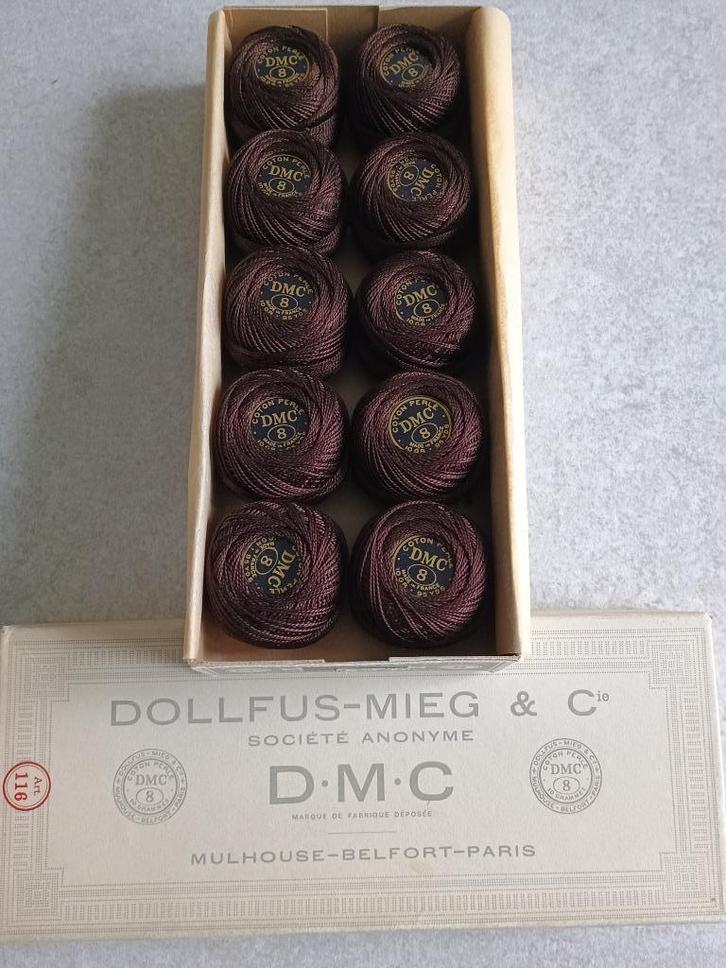 Coton perlé DMC n8 - Col.938  / LA PELOTE à 0,60€, Hobby en Vrije tijd, Breien en Haken, Nieuw, Haken, Overige typen, Ophalen of Verzenden