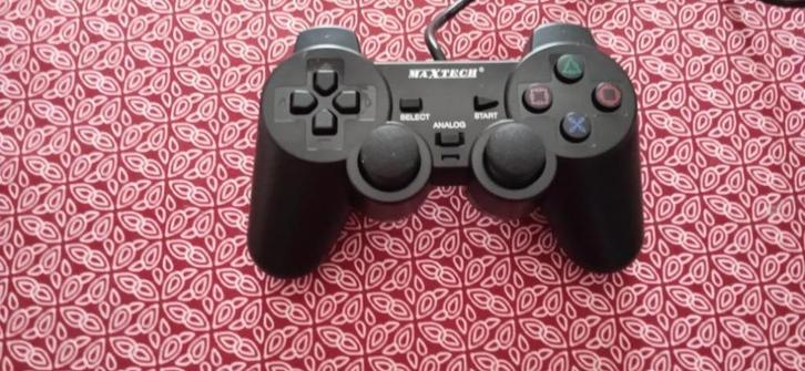 Maxtech bekabelde controller, Games en Spelcomputers, Spelcomputers | Nintendo Consoles | Accessoires, Nieuw, Ophalen