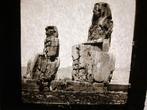 Rare Plaque Photo vers 1890 Egypte colloses Memmon en verre, Collections, Photo, Avant 1940, Utilisé, Enlèvement ou Envoi