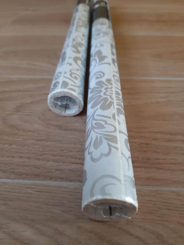 zelfklevende folie, 2 rollen, 2m x 45cm, NIEUW !, Doe-het-zelf en Bouw, Zeil en Folie, Nieuw, Folie, Minder dan 5 m², Ophalen of Verzenden