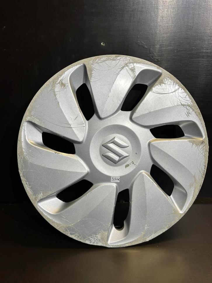 1 enjoliveur Suzuki alto celerio 14", Autos : Divers, Enjoliveurs, Utilisé, Enlèvement ou Envoi