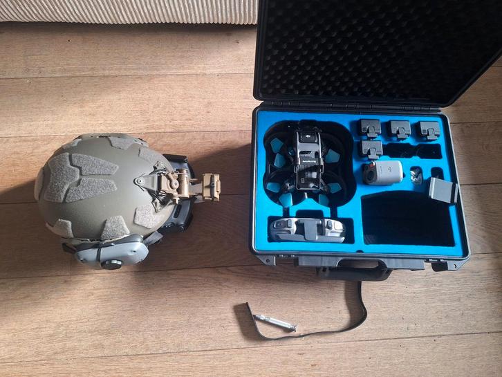 Dji avata + helm setup, Audio, Tv en Foto, Drones, Zo goed als nieuw, Ophalen of Verzenden