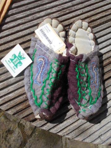handmade woolenstocks himalaya, slofjes beschikbaar voor biedingen